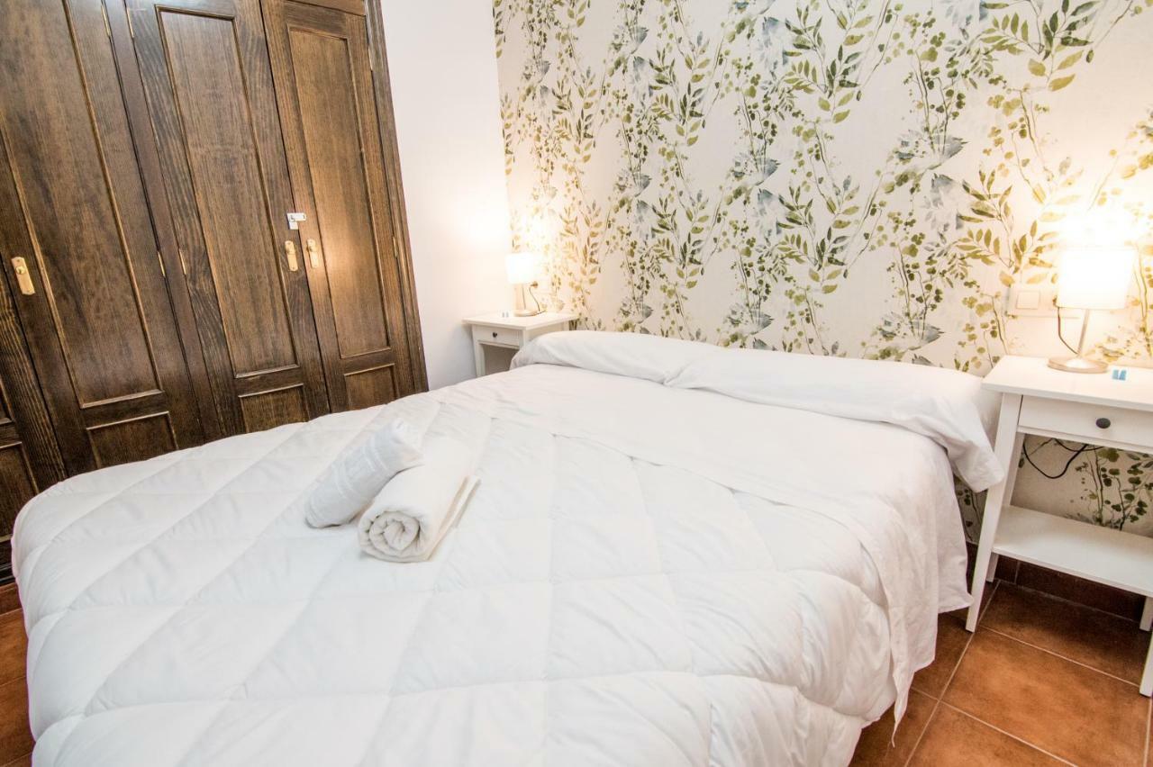 Tuguest Plaza Nueva Apartment Granada Kültér fotó